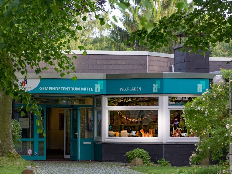 Verbesserung derveralteten Beleuchtung unseres Weltladens
